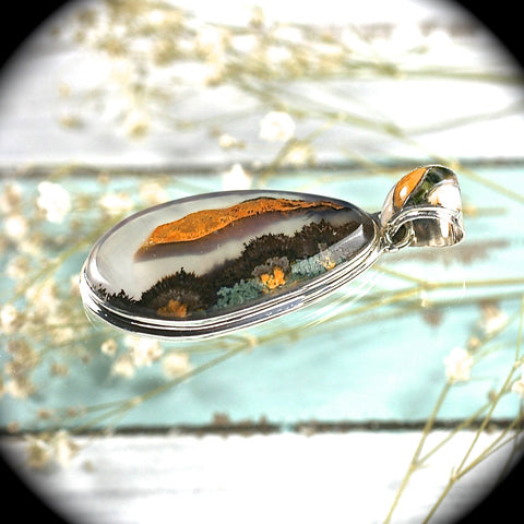 Agate sterling silver pendant with inlaid bail
