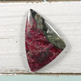 Eudialyte both sides polished pebble-cabochon iridescent - Rusmineral cabochons&jewelry